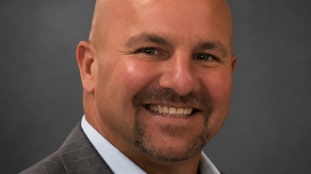 Todd Buster: The Louisiana Sales Leader Who'll Call You at 5 AM Sharp Because You Said 5 AM
